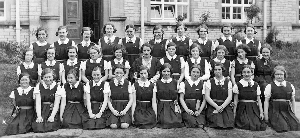 Miss K F Hopkins class 1935