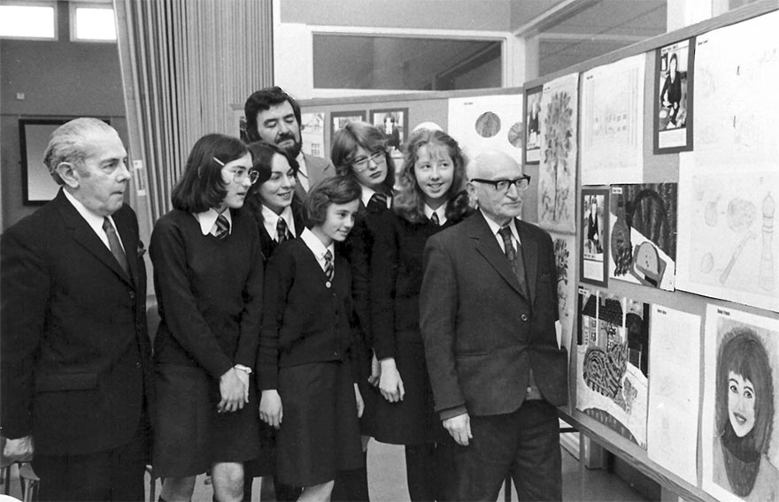 Art 1976